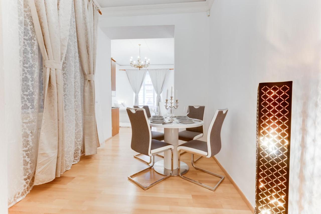 Wenceslas Square Royal Apartment Praga Zewnętrze zdjęcie