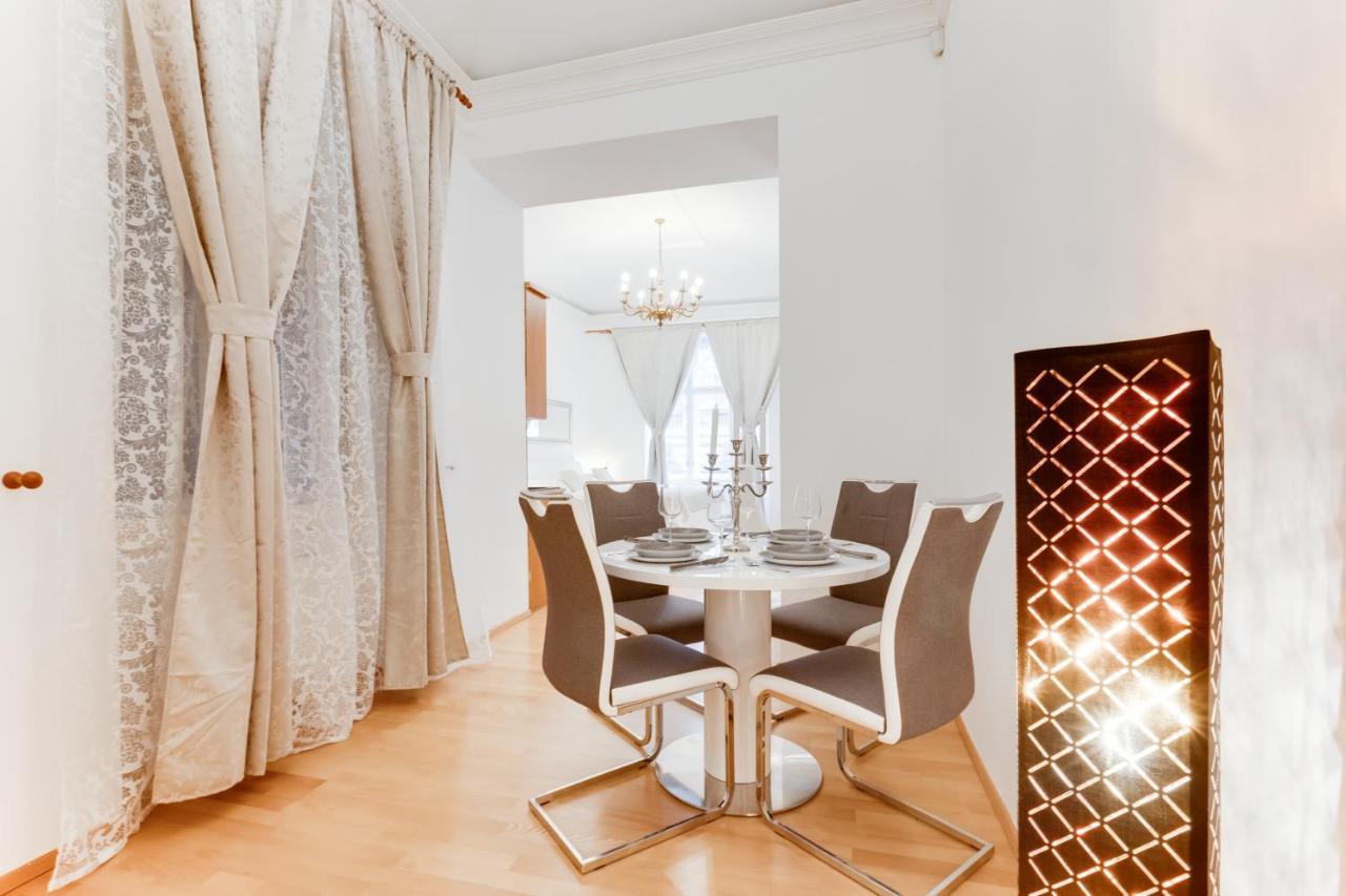 Wenceslas Square Royal Apartment Praga Zewnętrze zdjęcie
